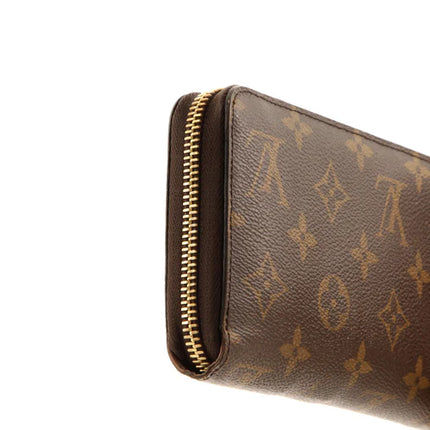 LOUIS VUITTON Zippy Wallet